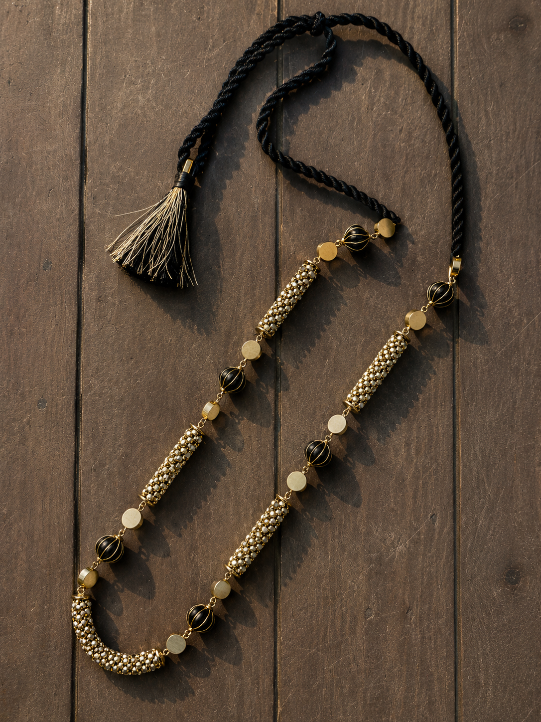 Noir Rhythm Necklace