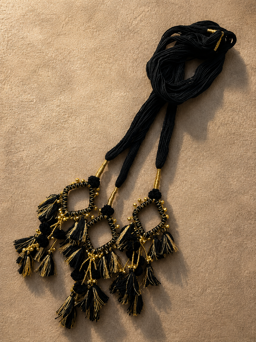 Noor Noir Parandi - Free Size