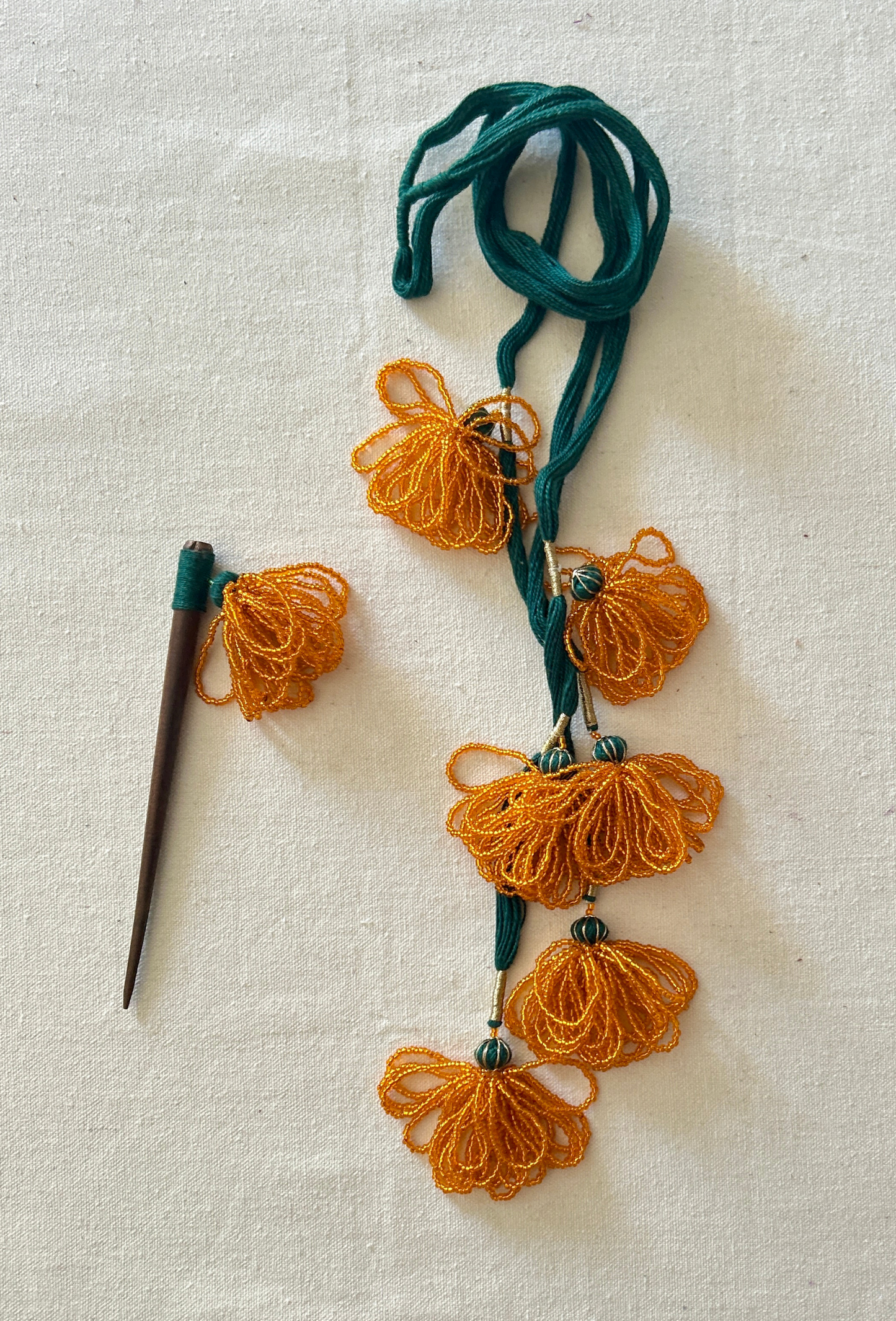 Set of Genda Phool Parandi and Bun Stick