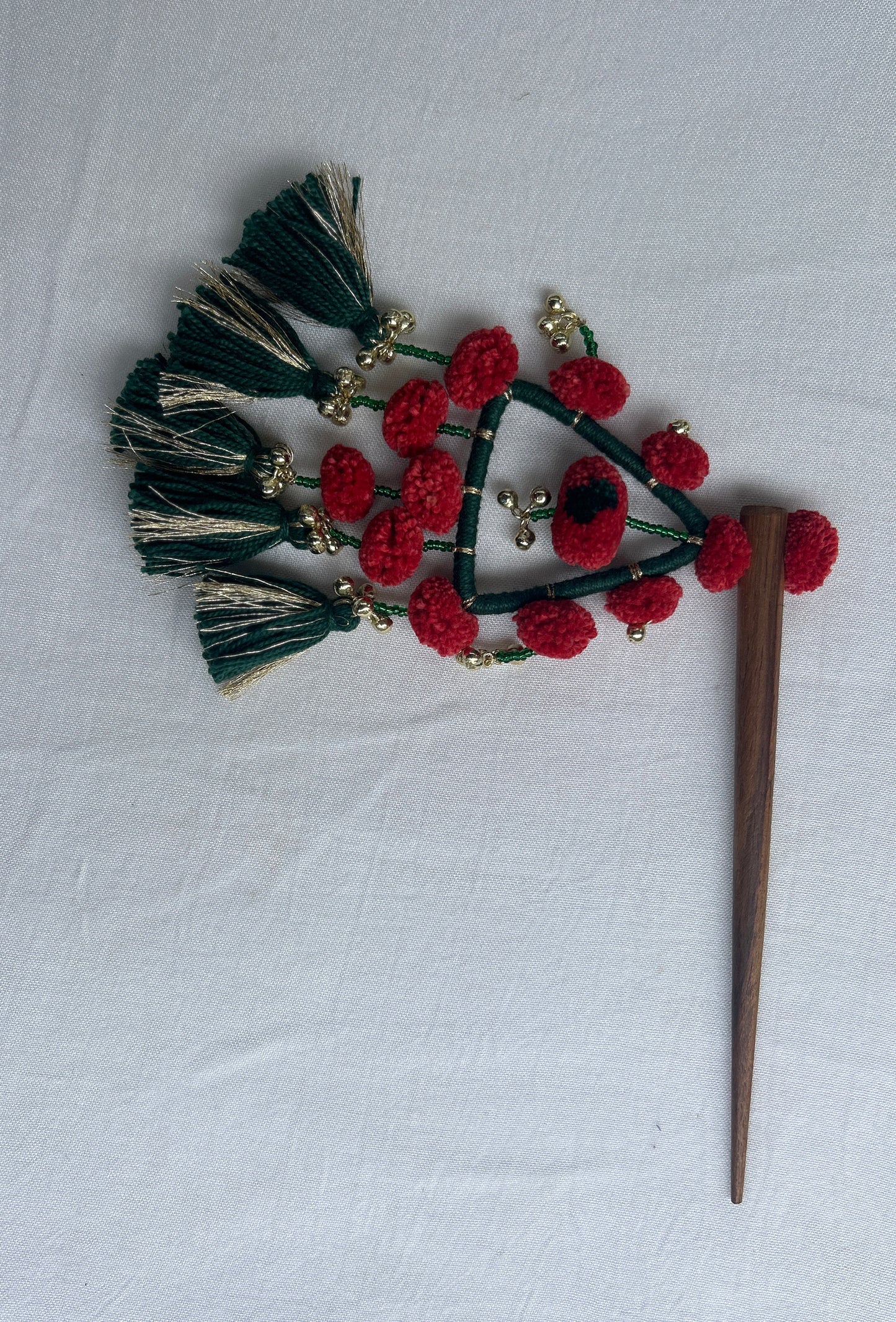 Surkh Sitara Bun Stick