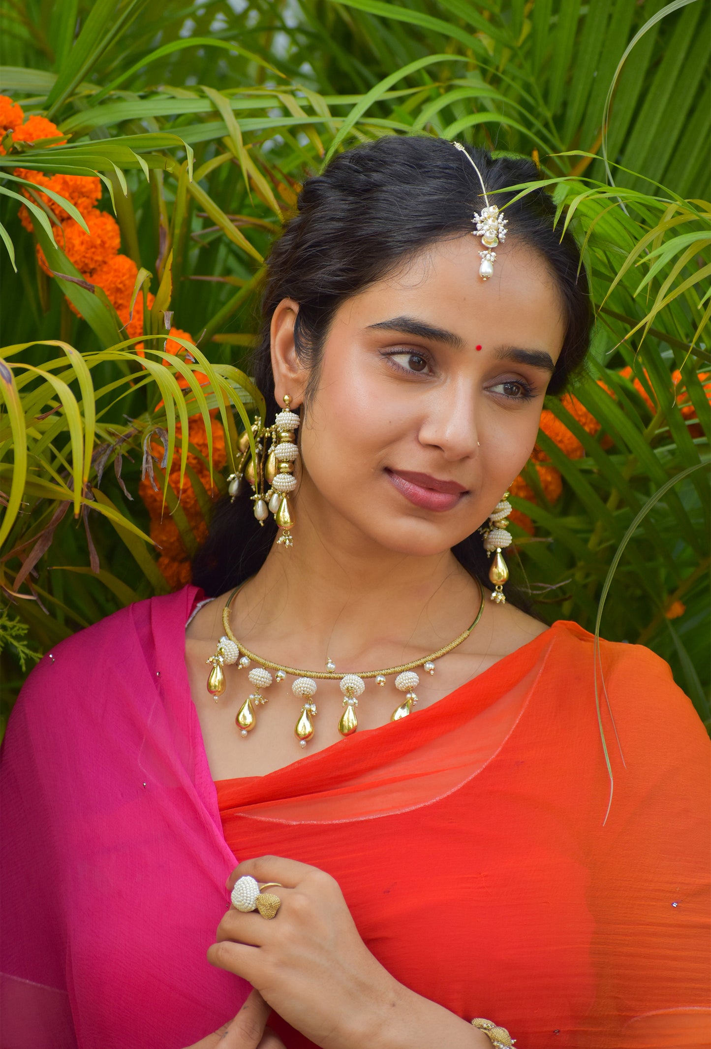 Vireya Mangtika