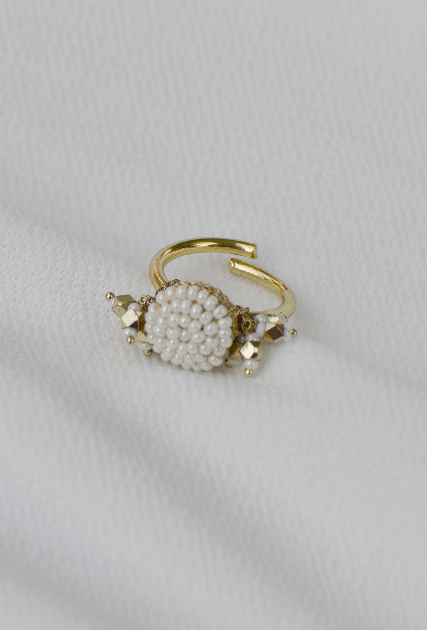 Noorvi Ring