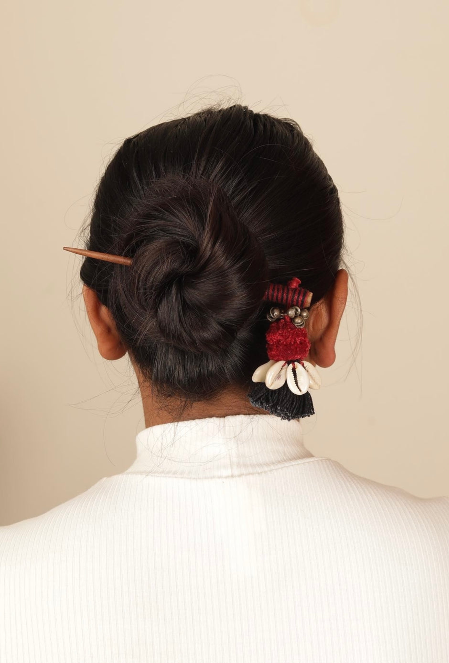 Handmade Black And Maroon Bun Stick