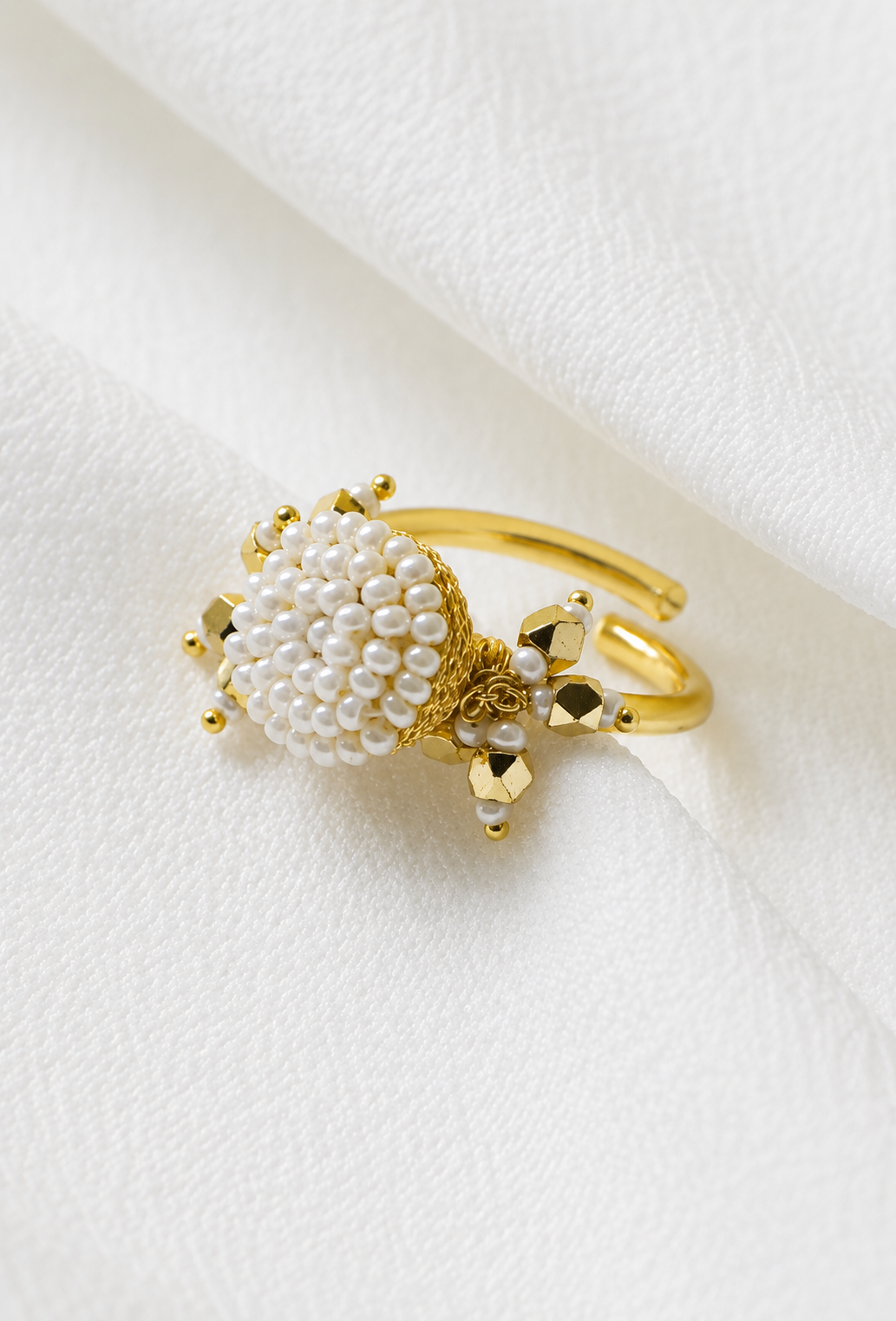 Noorvi Ring