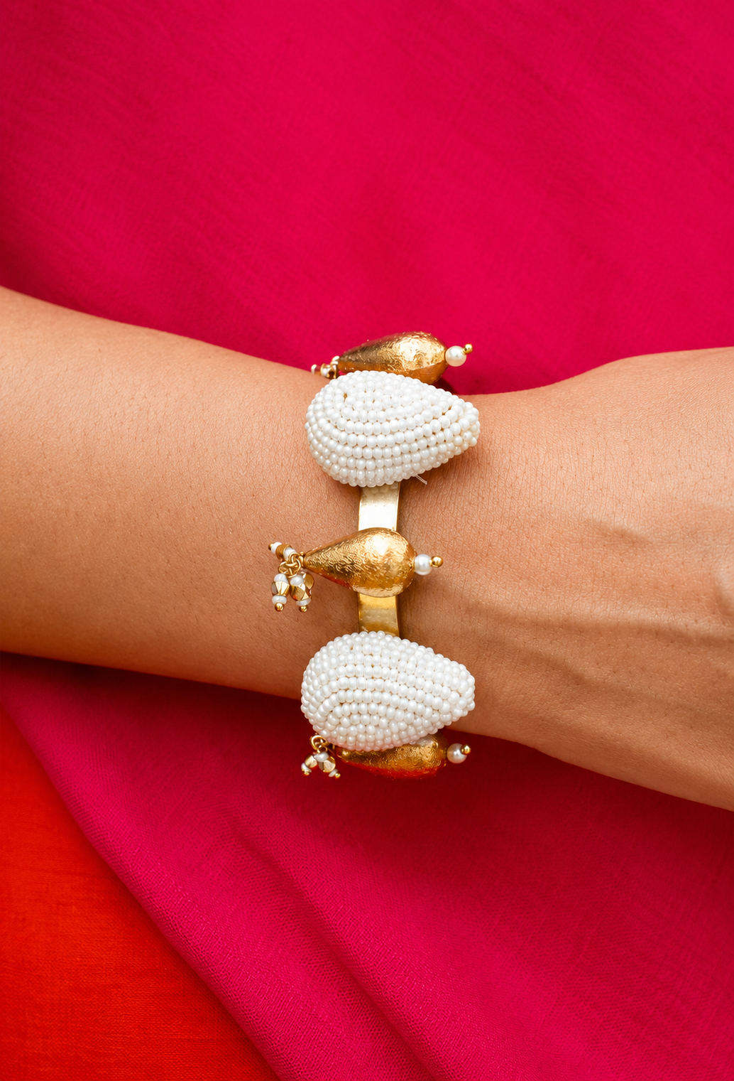 Suhana Mukta Bracelet