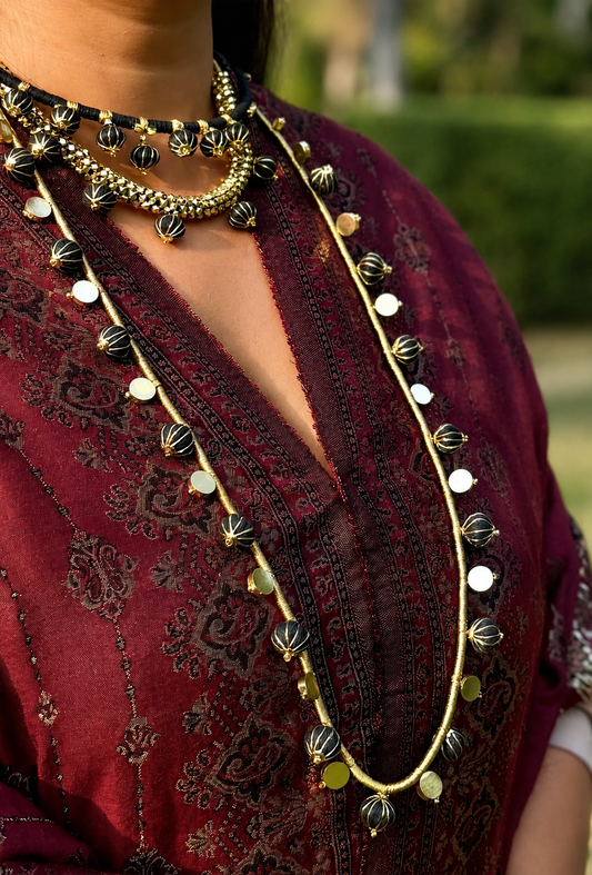 Noor Sutra Necklace